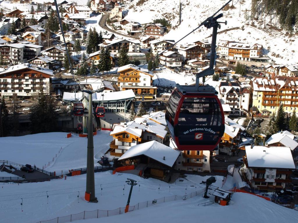 Garni Flurida Acomodação com café da manhã Selva di Val Gardena Exterior foto